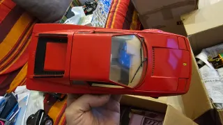 Bburago Ferrari Testarossa Modellino