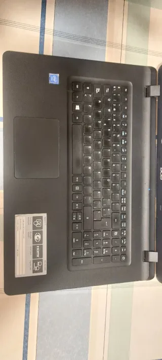 Portátil Acer Negro