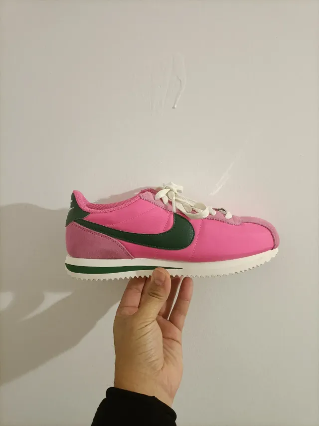 T38 Nike Cortez  Rosa y Verde