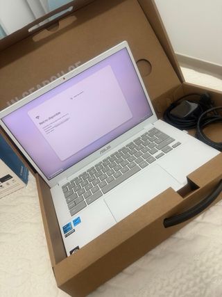 Chromebook ASUS Blanco