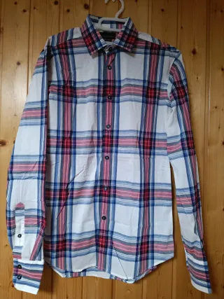 Confezione da quattro camicie da uomo a maniche lunghe per Natale