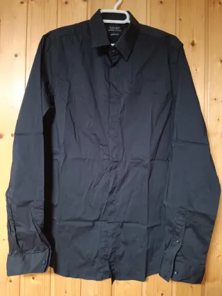 Confezione da quattro camicie da uomo a maniche lunghe per Natale