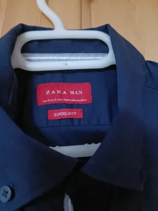 Confezione da quattro camicie da uomo a maniche lunghe per Natale