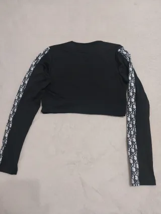 Top corto elástico de manga larga t. S/M, cropped