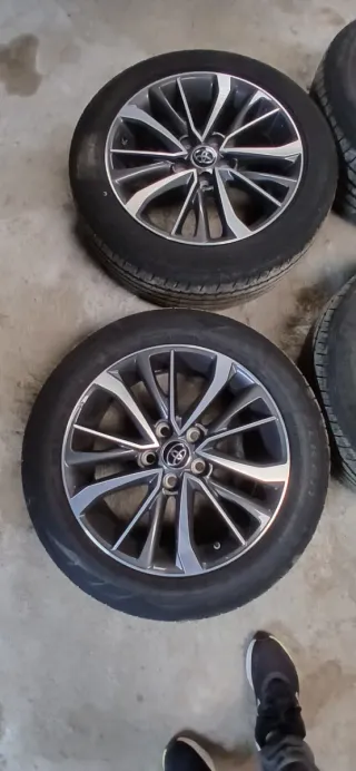 Llantas 17 Toyota 5x114.3