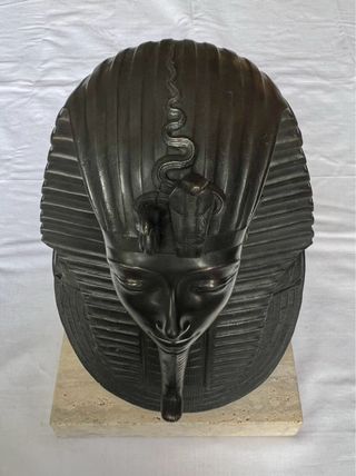 ESCULTURA TUTANKAMON
