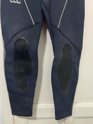 Traje de neopreno BARE ATTACK 3/2mm Talla XL