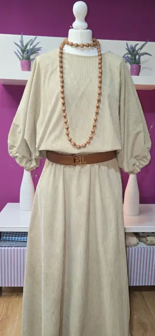 Conjunto pana crema falda y top