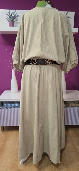 Conjunto pana crema falda y top