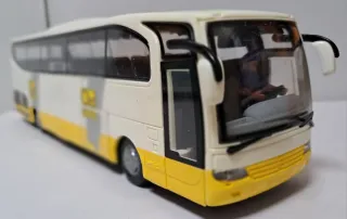 Autobús escala 1/43