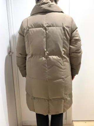 Plumífero largo Cortefiel beige