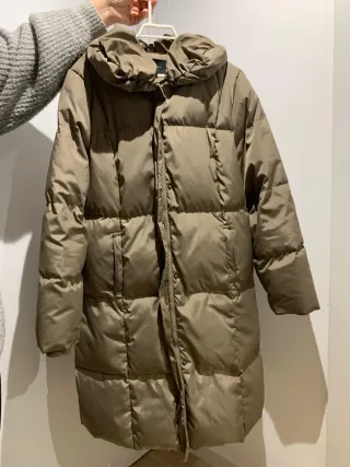 Plumífero largo Cortefiel beige