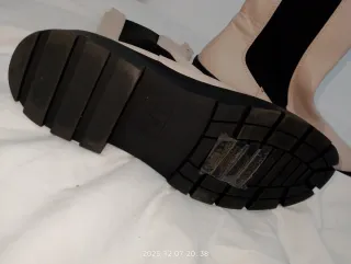 Stivali Beige e Neri da Donna/Ragazza