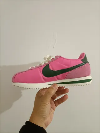 T42,5 Nike Cortez Rosa y Verde