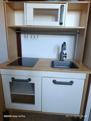 Cocinita de madera IKEA