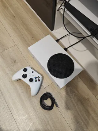 Xbox Series S+Controller+Original Box