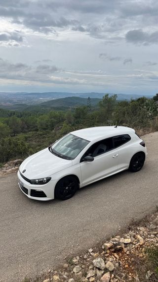 Volkswagen Scirocco R