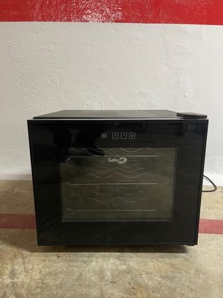 Vinoteca Saivod VS1210B