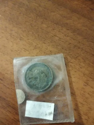 19-Monete Mondo con rarità.