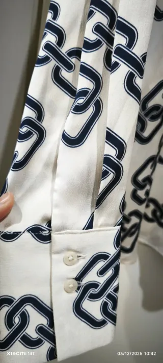 Camisa Mango satinada