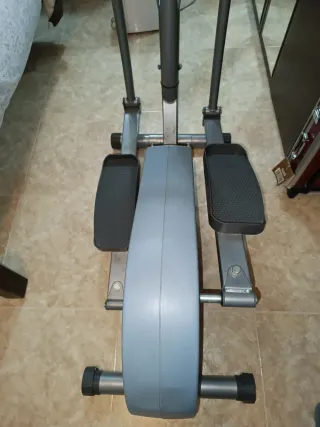 Bicicleta Elíptica Gimnasio