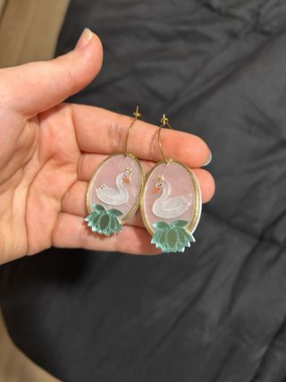 Pendientes cisne Loop