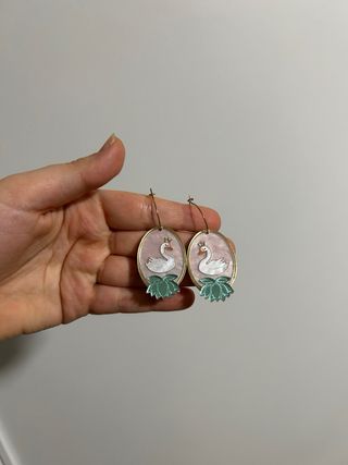 Pendientes cisne Loop