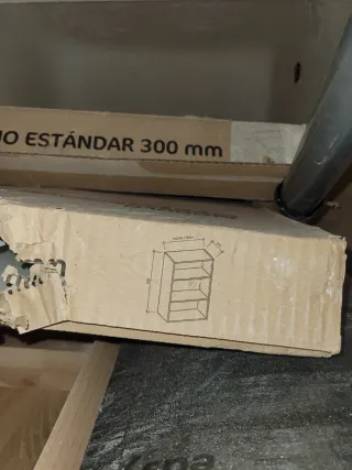 Cascos / Estructuras Armario Cocina y Bisagras