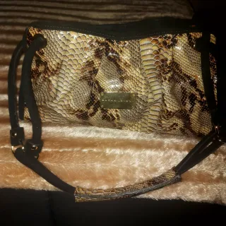 Bolso  charlol estampado piel serpiente