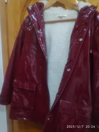 Chubasquero Rojo burdeos Brillante