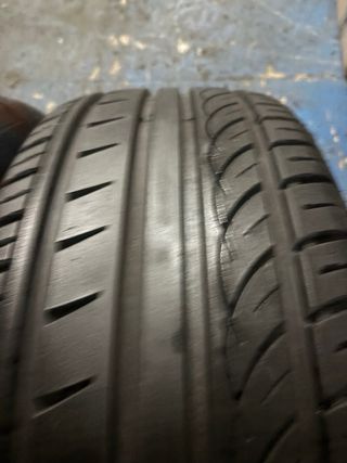 Neumáticos 225 55 18 (98V)