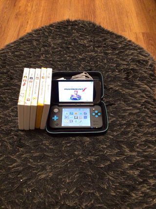 Nintendo 3DS con juegos y accesorios