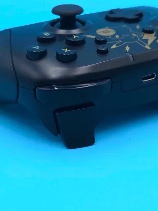 Controller Nintendo Switch Pikachu Ufficiale