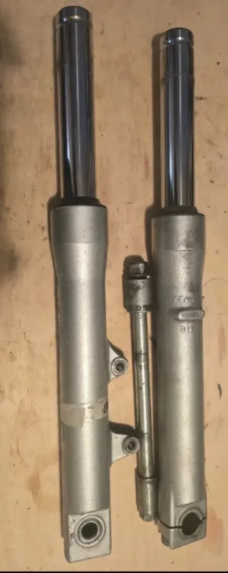 Barras suspensión y eje rueda sh300 k56 2016-19