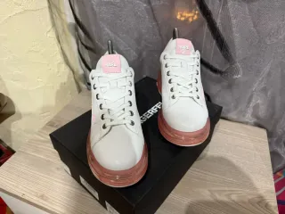 Zapatillas Karl Lagerfeld Talla 37 Edición Limitad