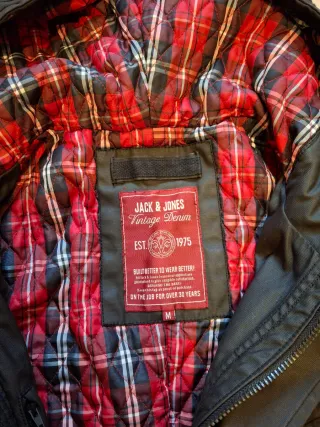 Parka Jack & Jones nera con cappuccio TG. M