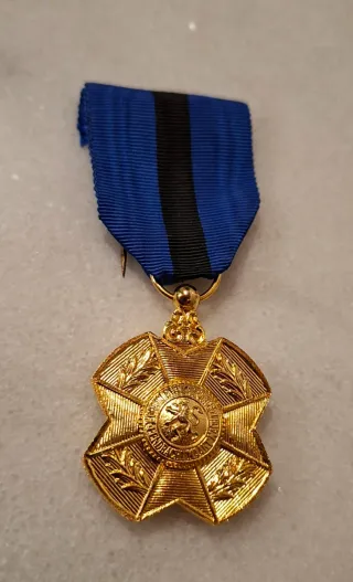 Medalla condecorativa