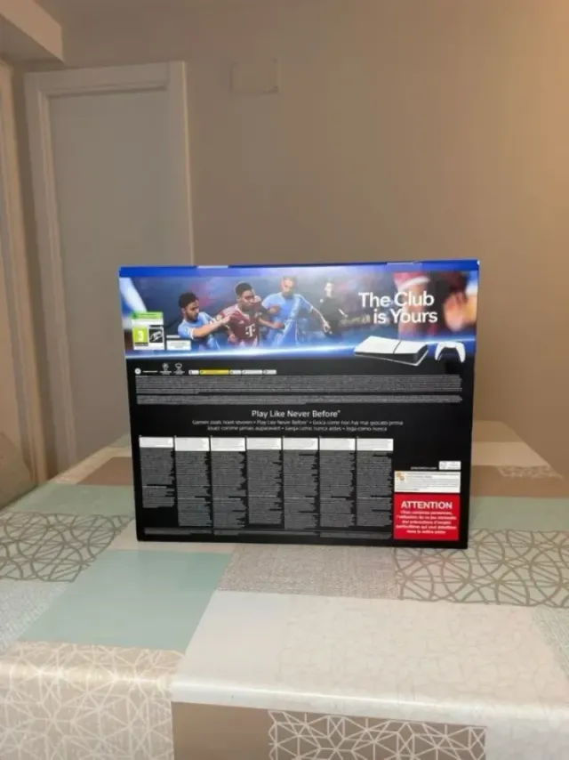 PS5 Slim Digital + FC 26 | PRECINTADO