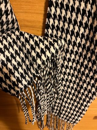 Bufanda Pata de Gallo Blanco y Negro