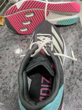 Zapatillas Adidas Adizero SL2 - Casi Nuevas