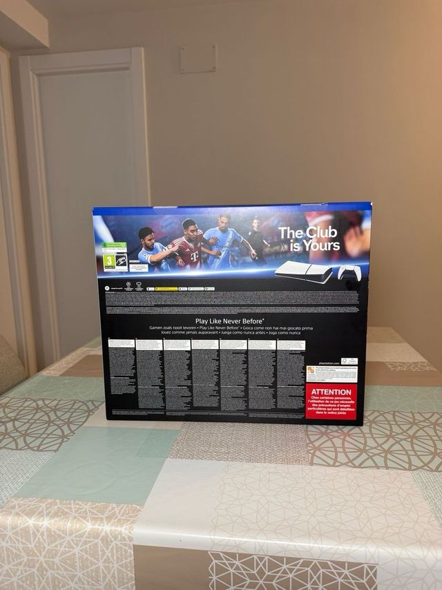 PS5 Slim Digital + Mando Negro | NUEVO