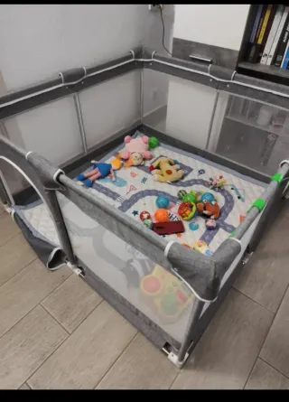 Parco giochi per bambini