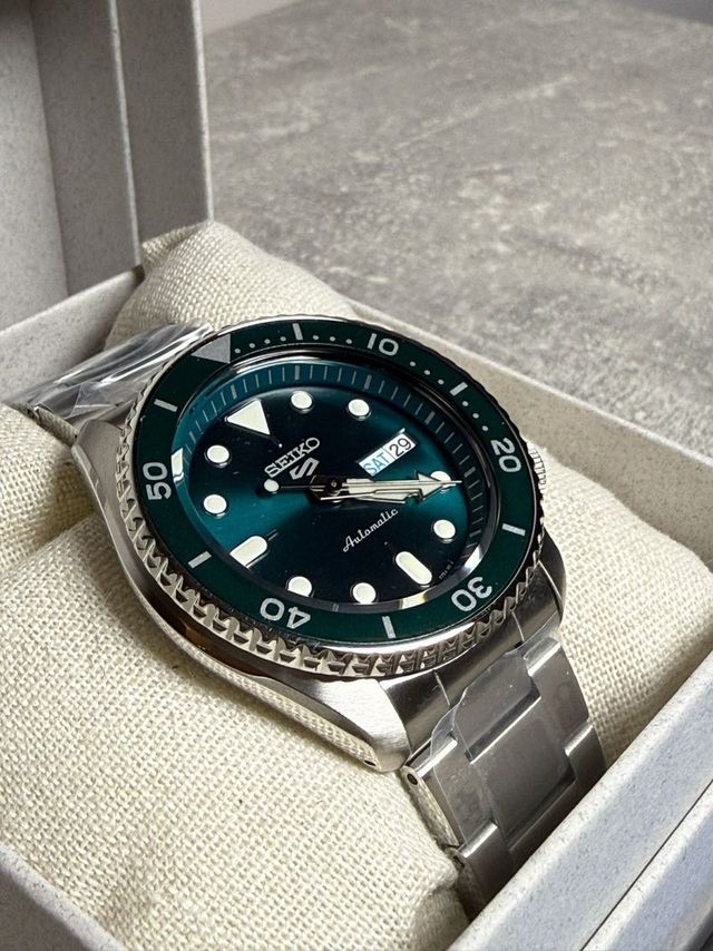 Reloj Seiko 5 Sports Automático - NUEVO