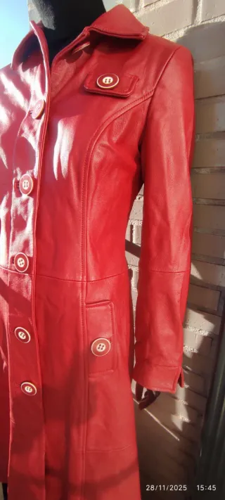 Abrigo 100%Piel Rojo Talla 36