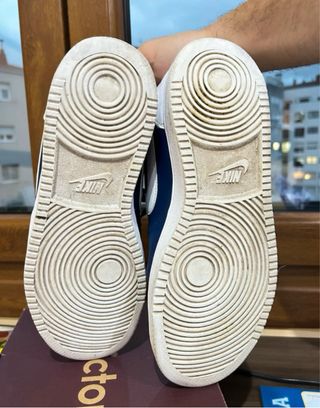 Tenis Nike Azul y Blanco