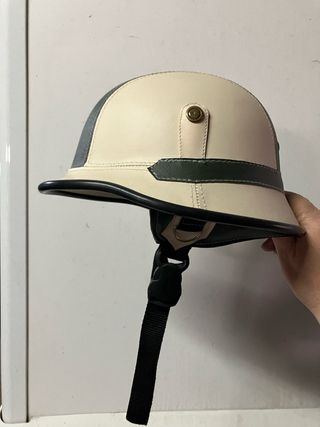 Casco de moto estilo retro