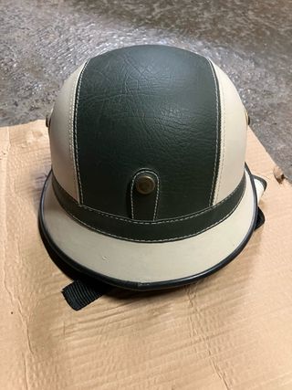 Casco de moto estilo retro