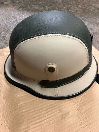 Casco de moto estilo retro