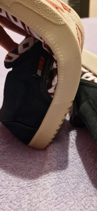 Zapatillas Munich Talla 39