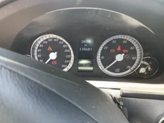 Mercedes-Benz Clase C 2006